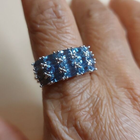 Clyde Duneier 925 CID Sterling Silver Triple Row Ice Blue Sapphire Ring Sz 7.75 - Picture 1 of 7